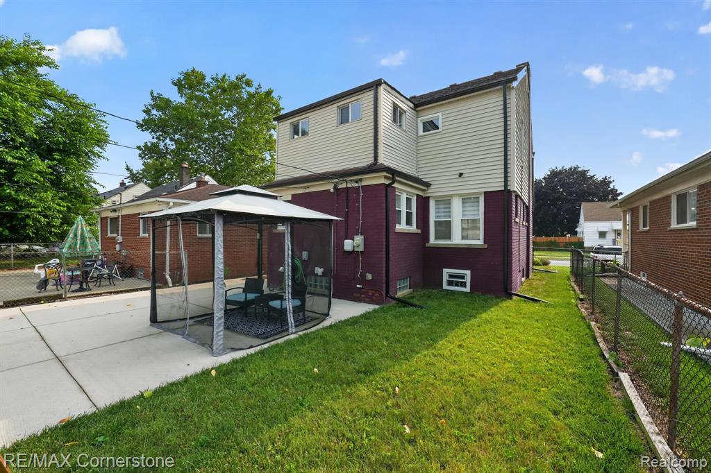 4040 Longtin Avenue Property Photo 30