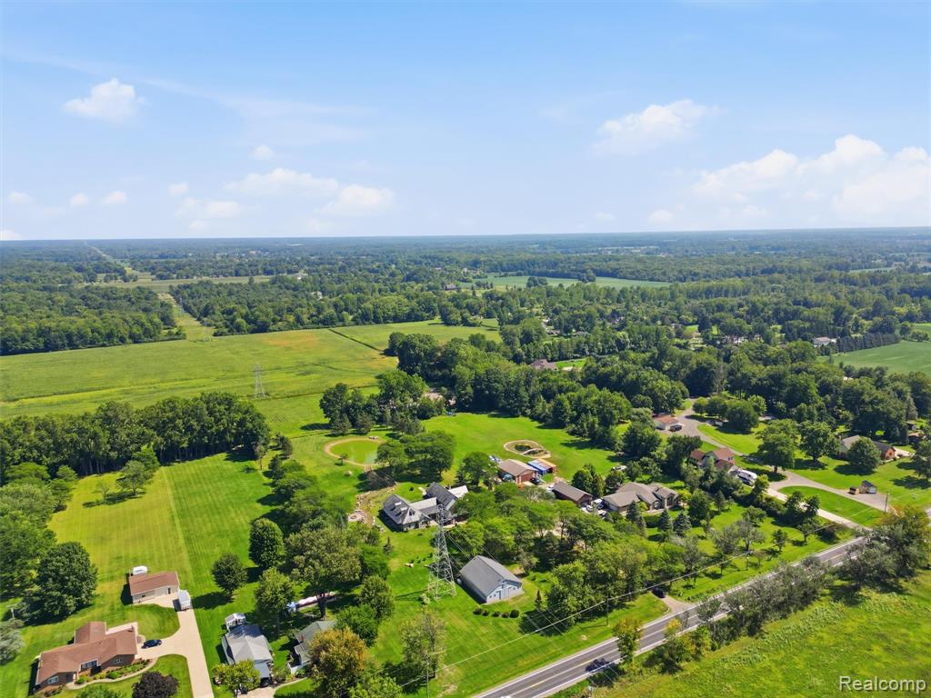 61400 Romeo Plank Road Property Photo 13