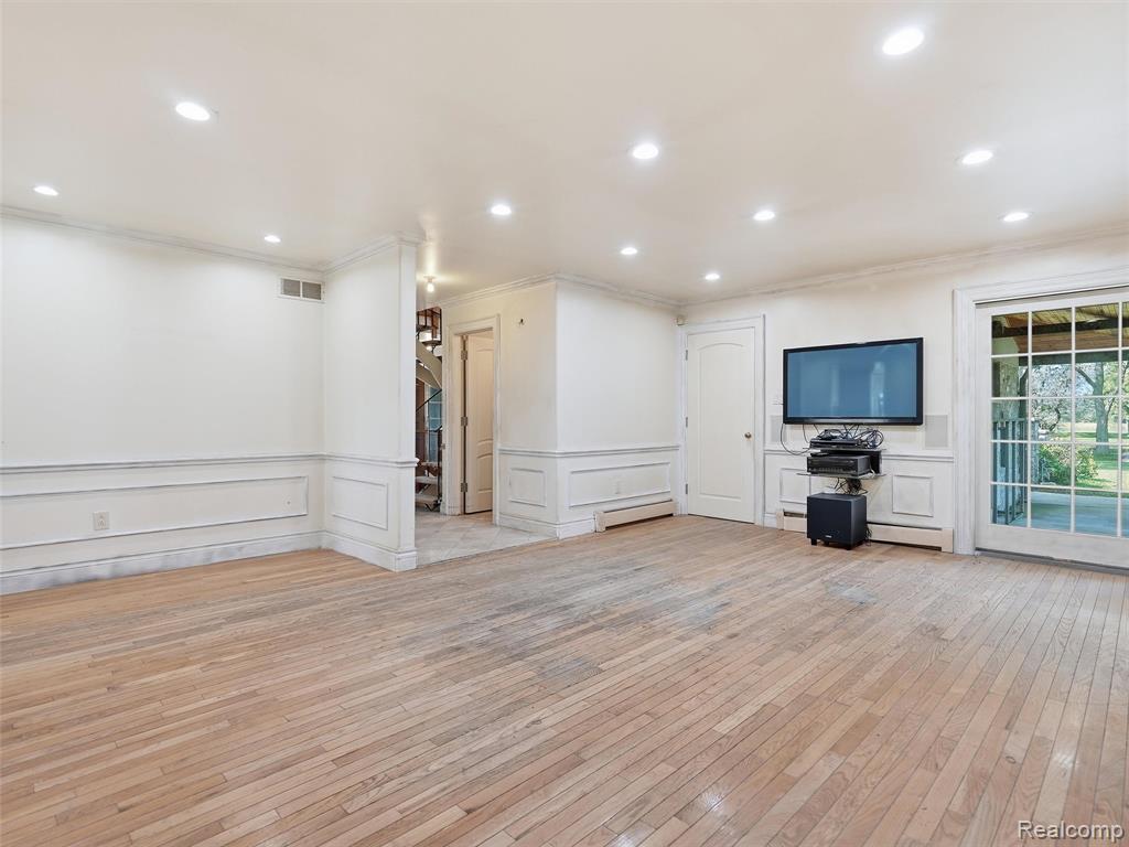 61400 Romeo Plank Road Property Photo 33