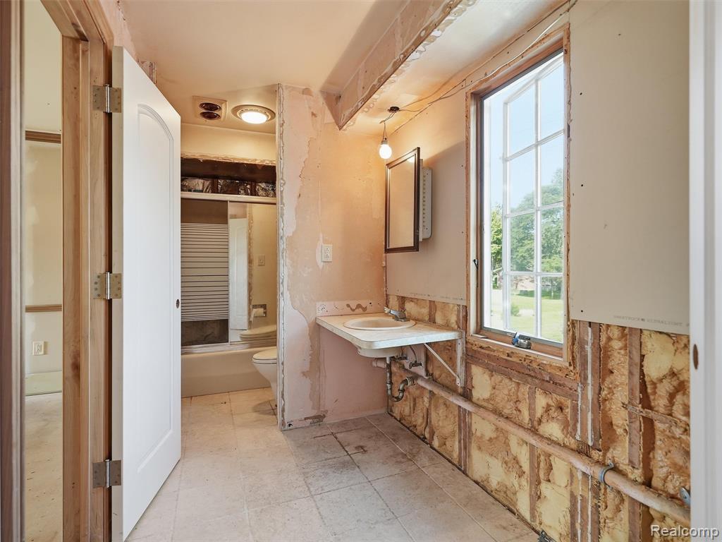 61400 Romeo Plank Road Property Photo 64