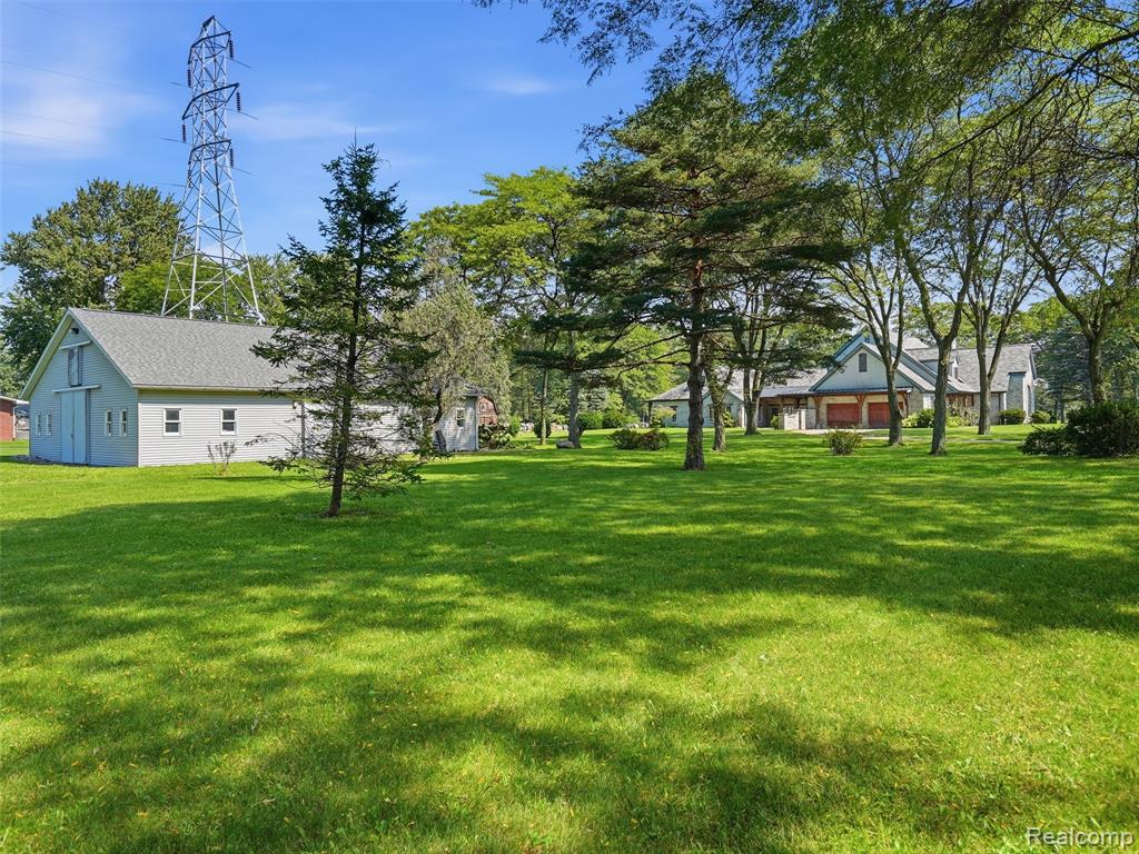 61400 Romeo Plank Road Property Photo 83