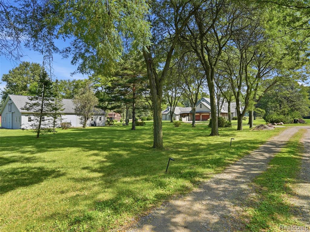 61400 Romeo Plank Road Property Photo 84