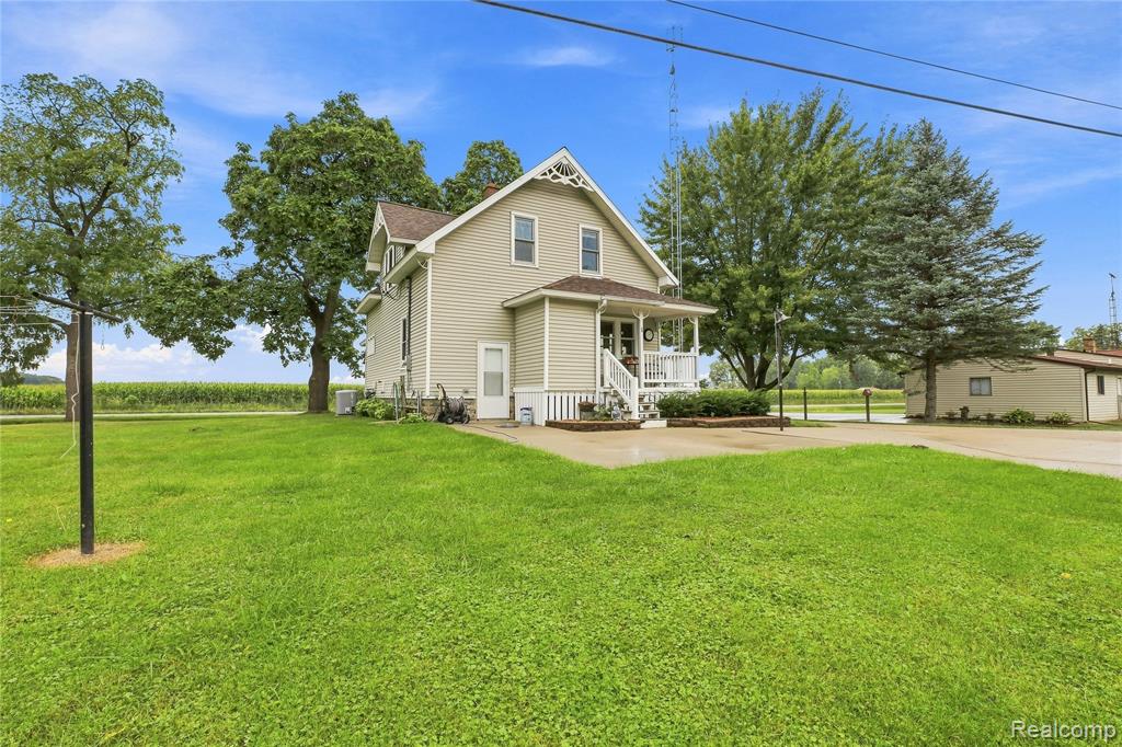 13462 N Linden Road Property Photo 63