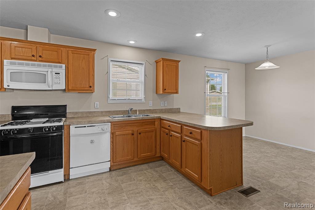 28958 Country Lane Property Photo 11