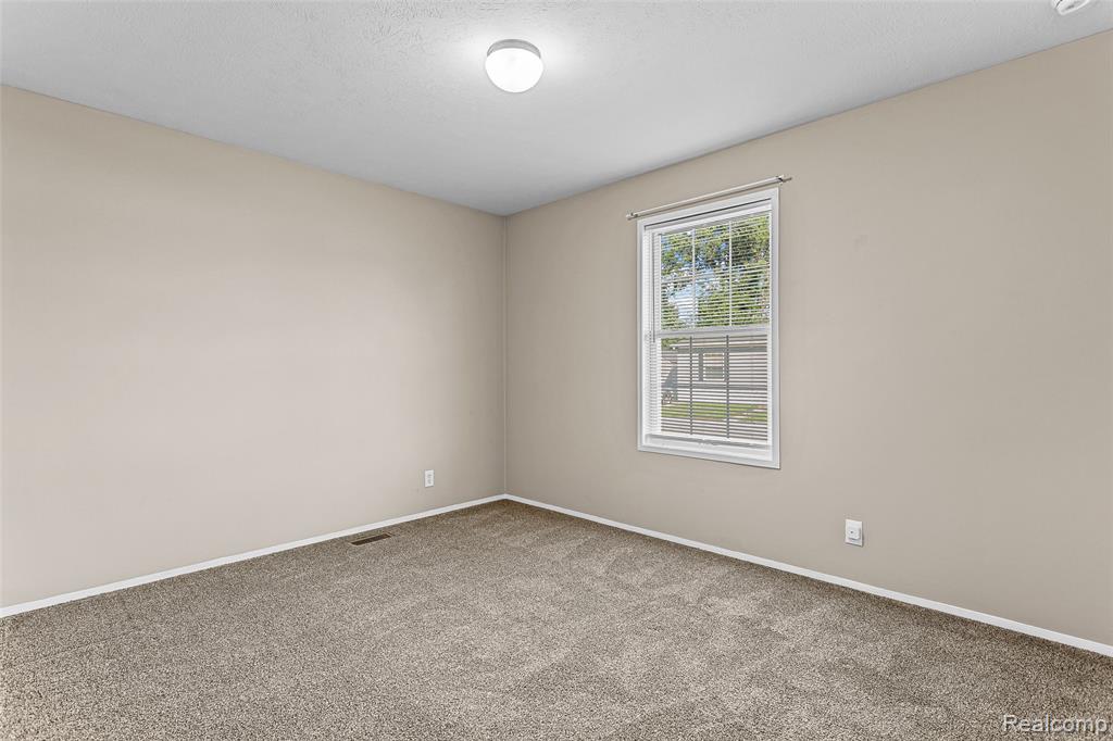 28958 Country Lane Property Photo 16