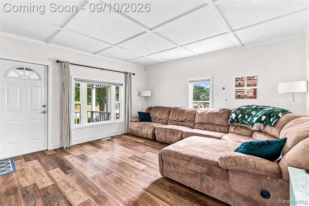 10025 Braden Road Property Photo 9