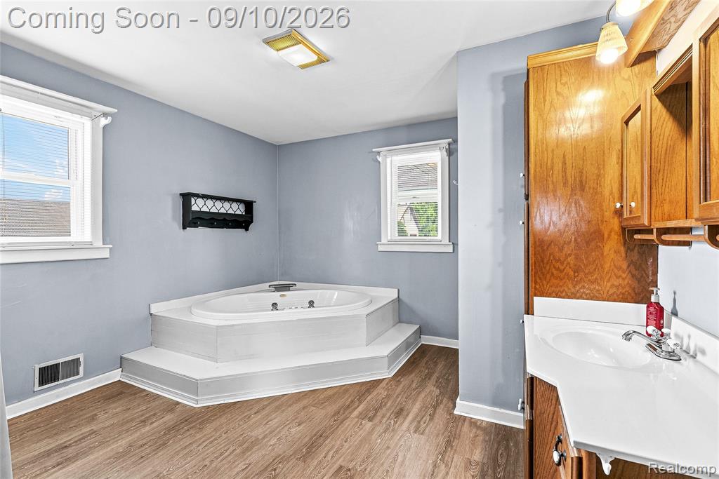 10025 Braden Road Property Photo 17