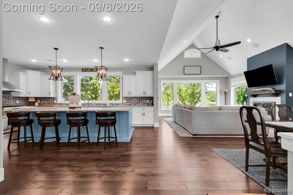 16128 Silvercrest Drive Property Photo 15