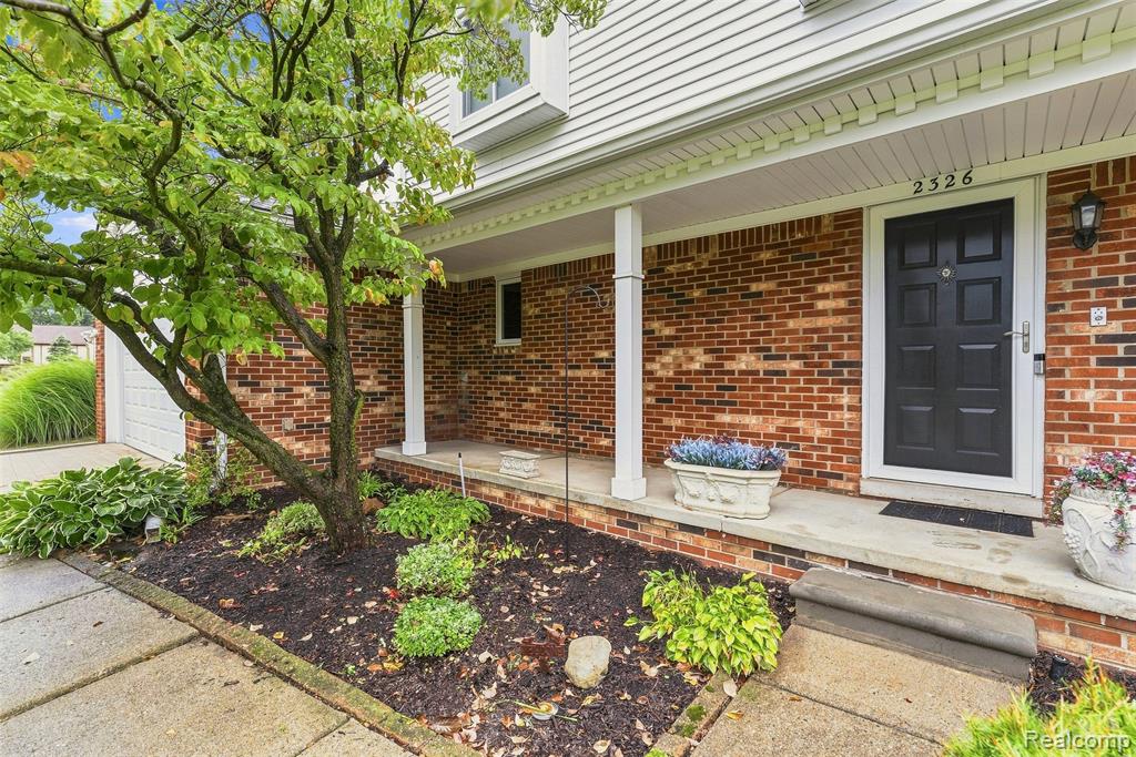 2326 Highsplint Drive Property Photo 6