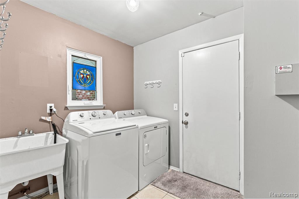 2326 Highsplint Drive Property Photo 23