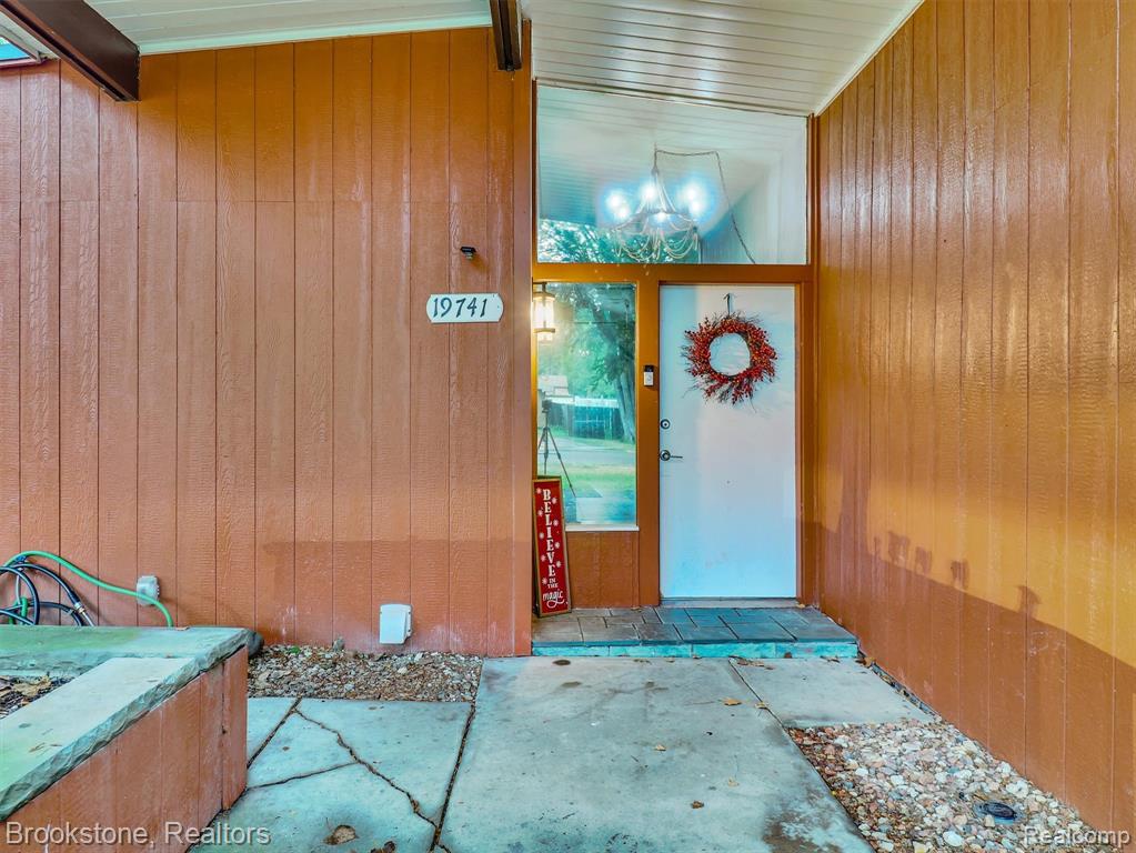 19741 Mahon Street Property Photo 2