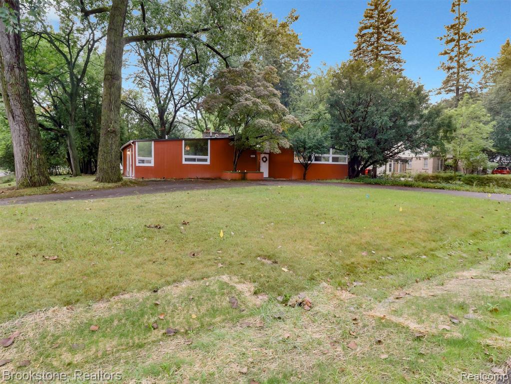 19741 Mahon Street Property Photo 28