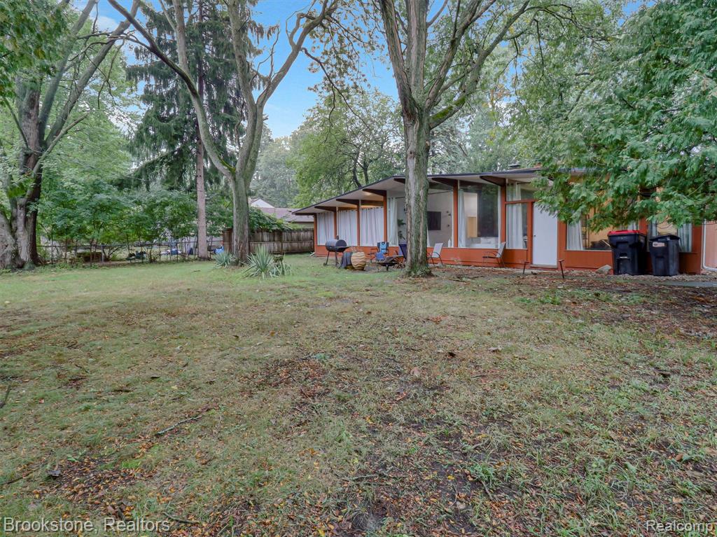 19741 Mahon Street Property Photo 30