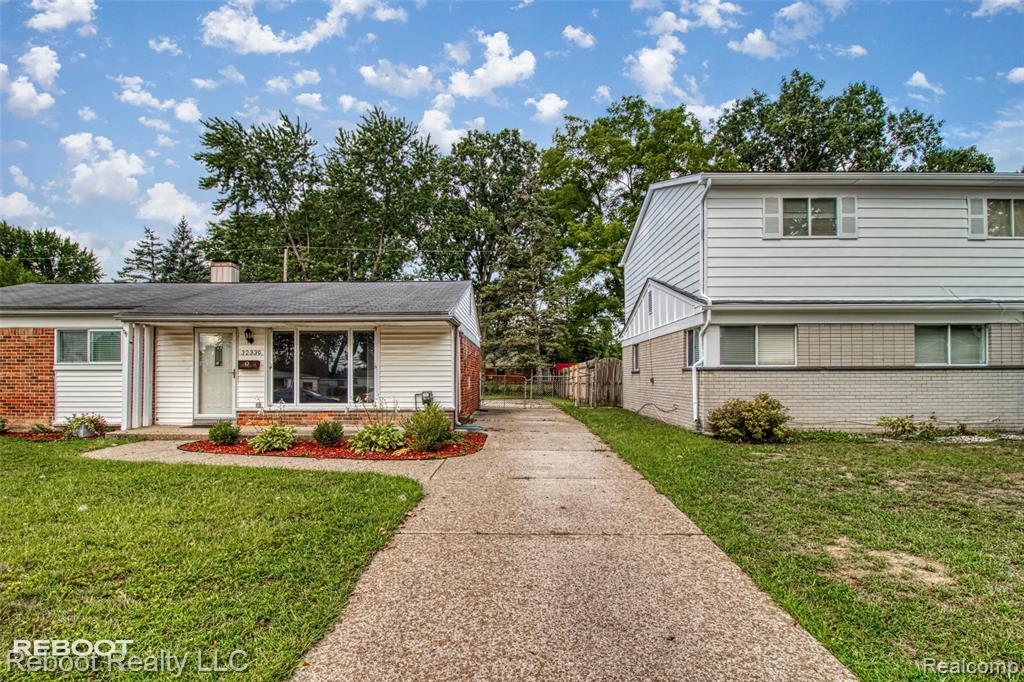 32339 Chalfonte Drive Property Photo 3