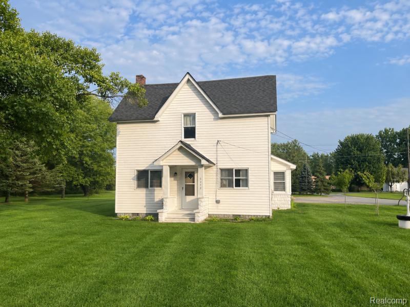 6279 Woodbine Street Property Photo 1