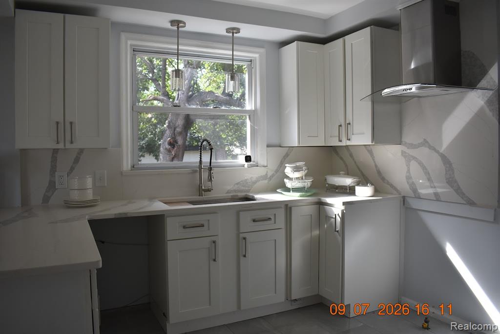 17145 Fairfield Street Property Photo 11