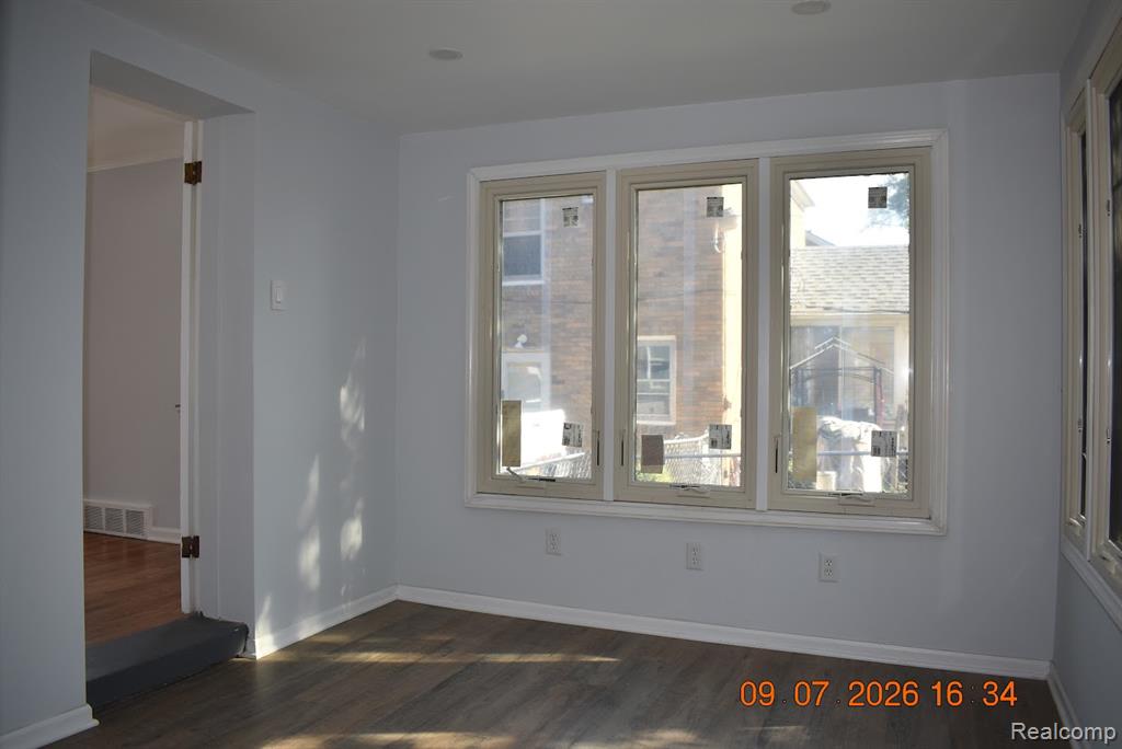 17145 Fairfield Street Property Photo 18