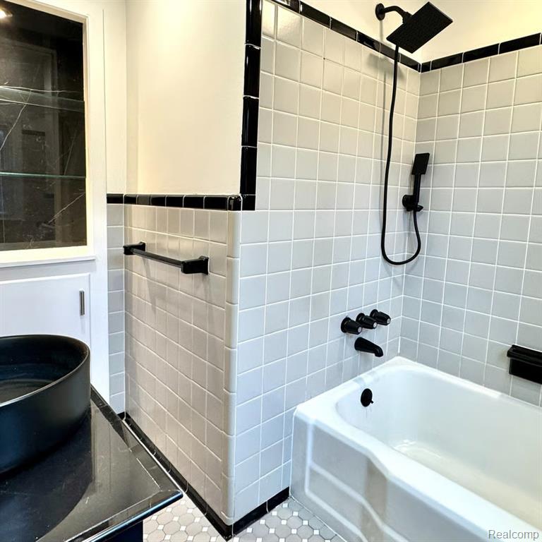 17145 Fairfield Street Property Photo 33