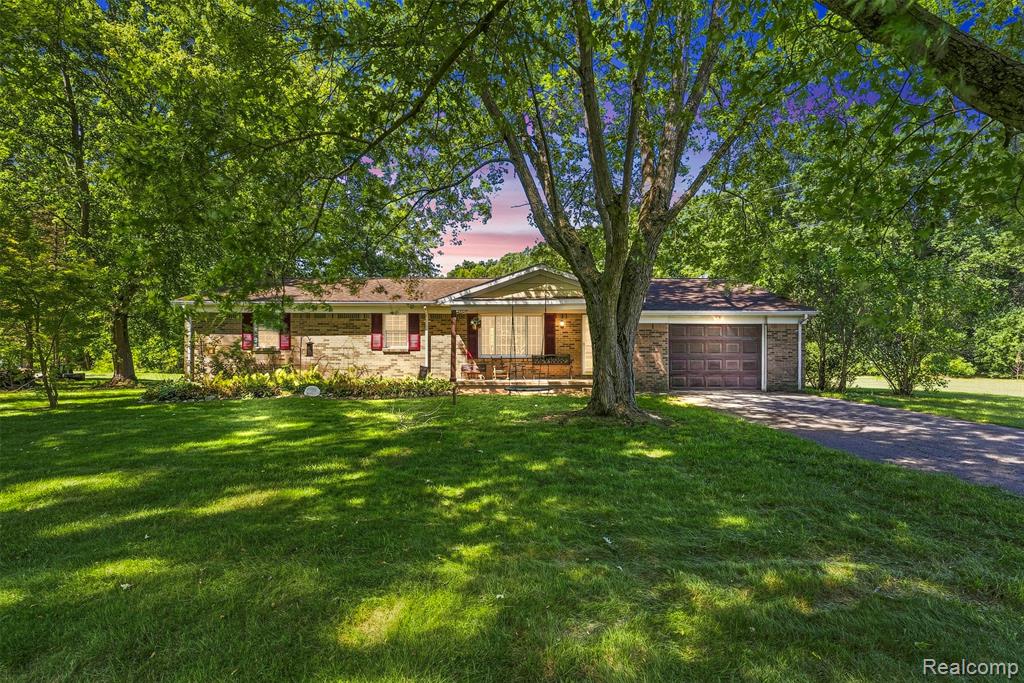12465 Tuscola Road Property Photo 1