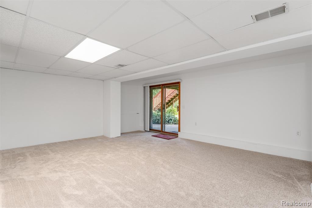 6025 Venice Drive Property Photo 32