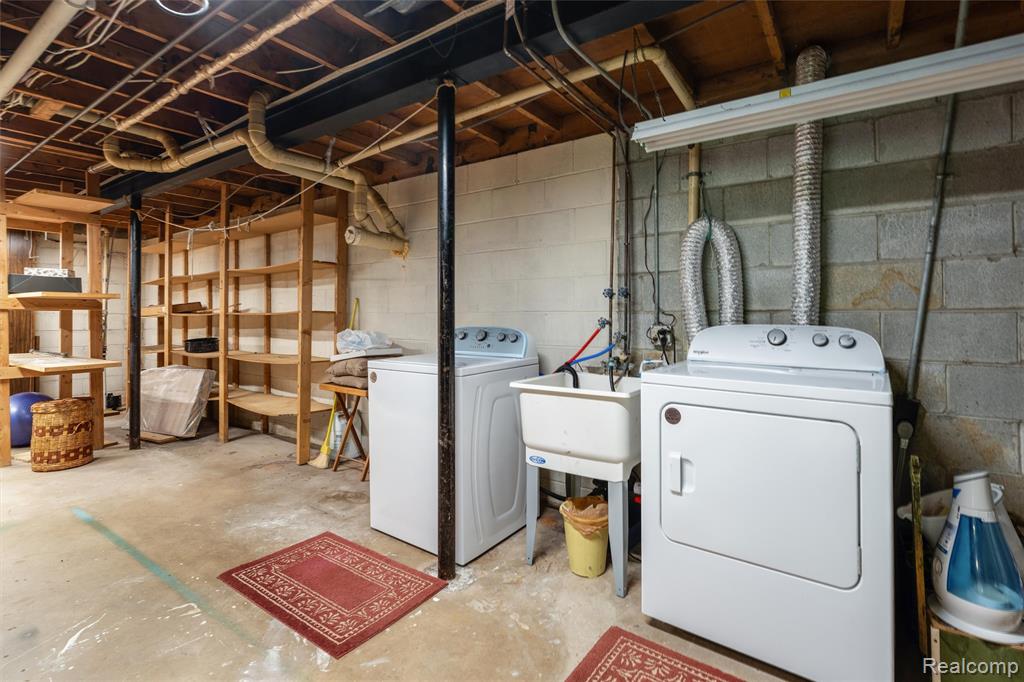6025 Venice Drive Property Photo 39