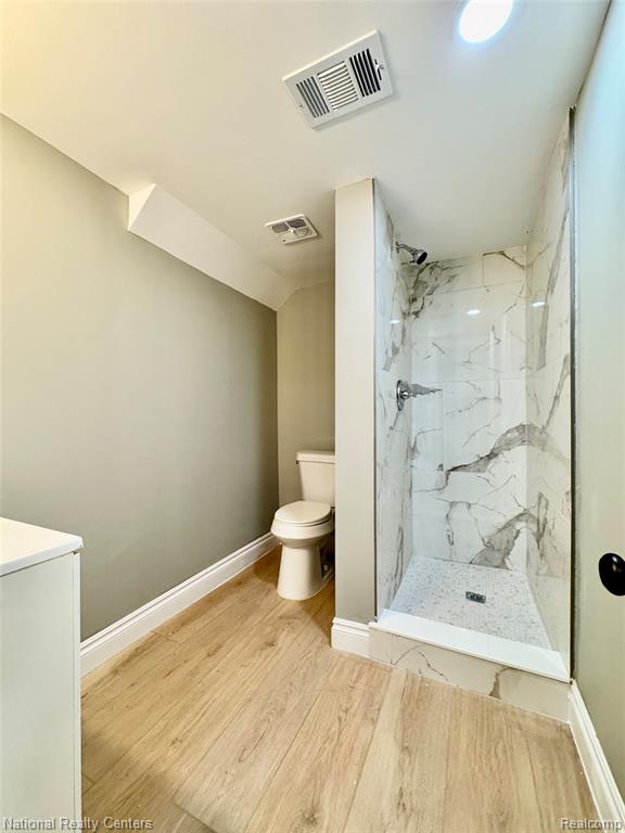 24884 Hayes Avenue Property Photo 27