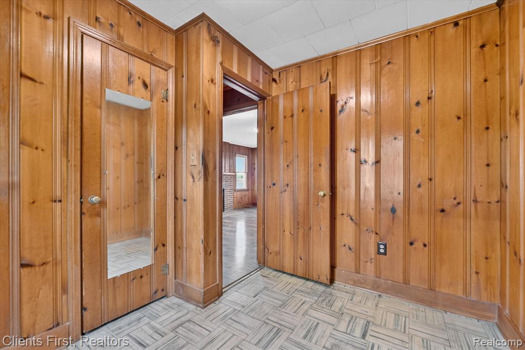 14344 Edgewater Drive Property Photo 19