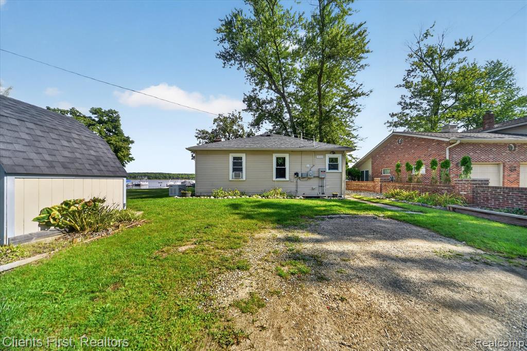 14344 Edgewater Drive Property Photo 23