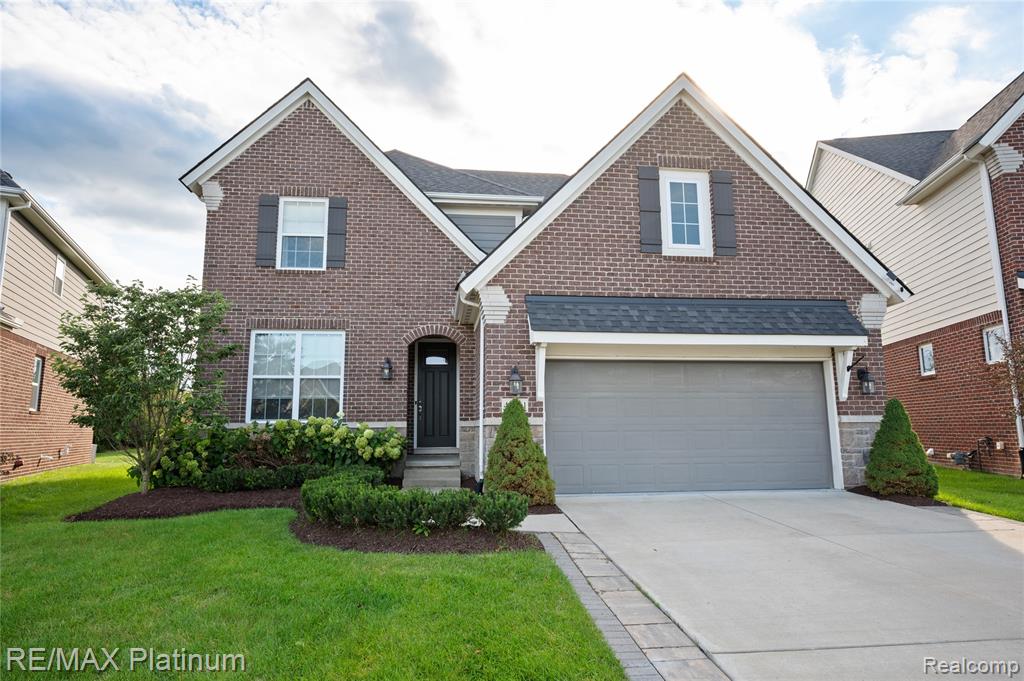 47861 Fieldstone Drive Property Photo 1