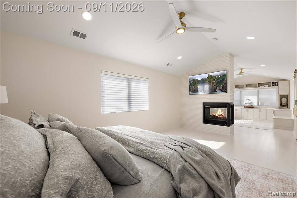 523 Renshaw Street Property Photo 16