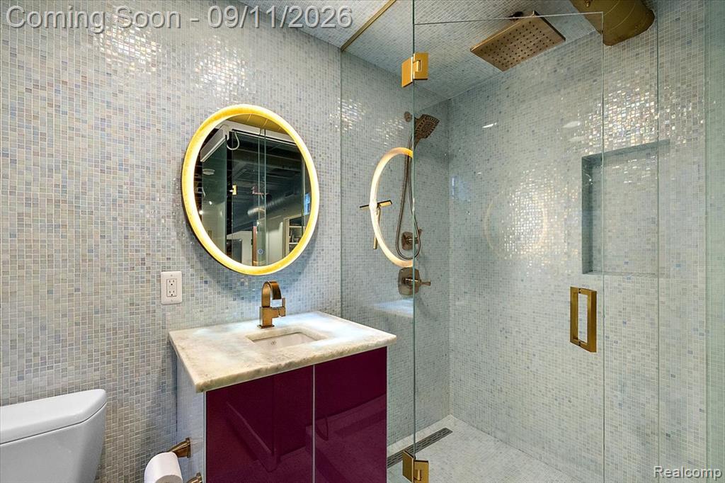 523 Renshaw Street Property Photo 53