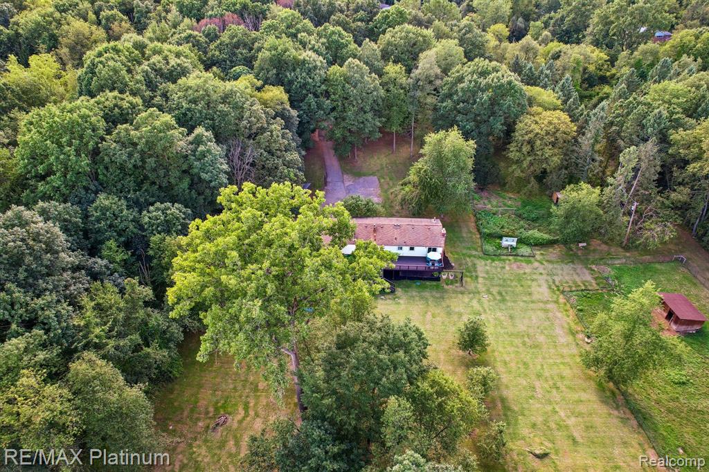 2805 Harmony Lane Property Photo 32