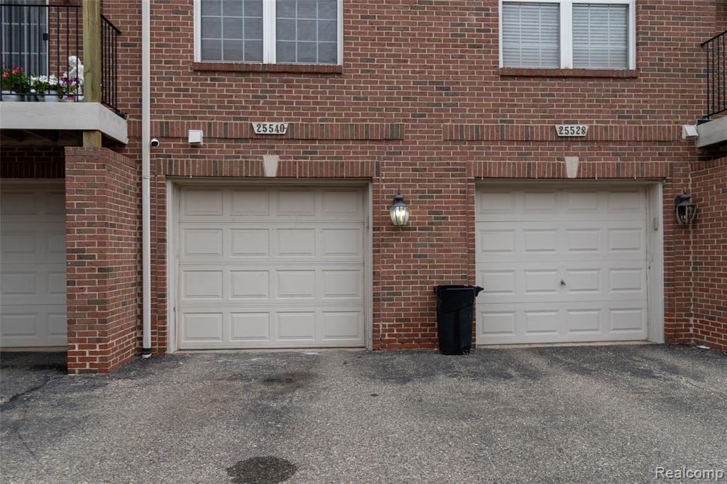 25540 Saint James Property Photo 32