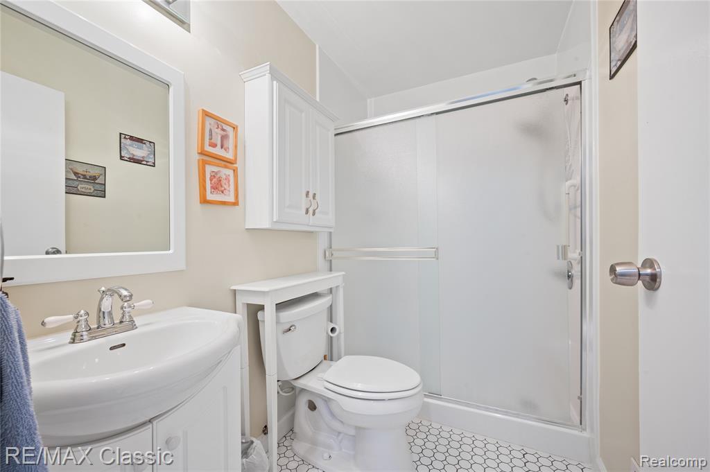 39727 Village Wood Lane Property Photo 15