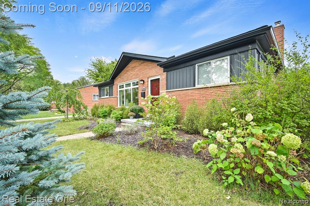 16996 Elizabeth Street Property Photo 1