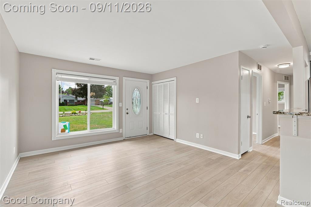 5800 Cambrook Lane Property Photo 9