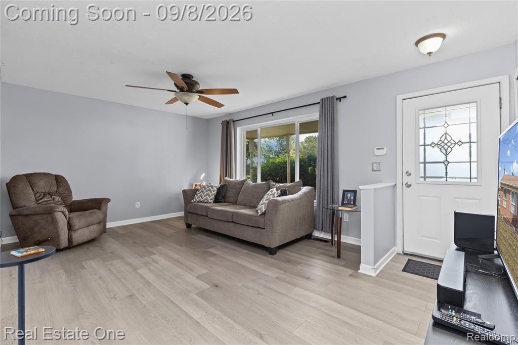 15063 Annapolis Drive Property Photo 5