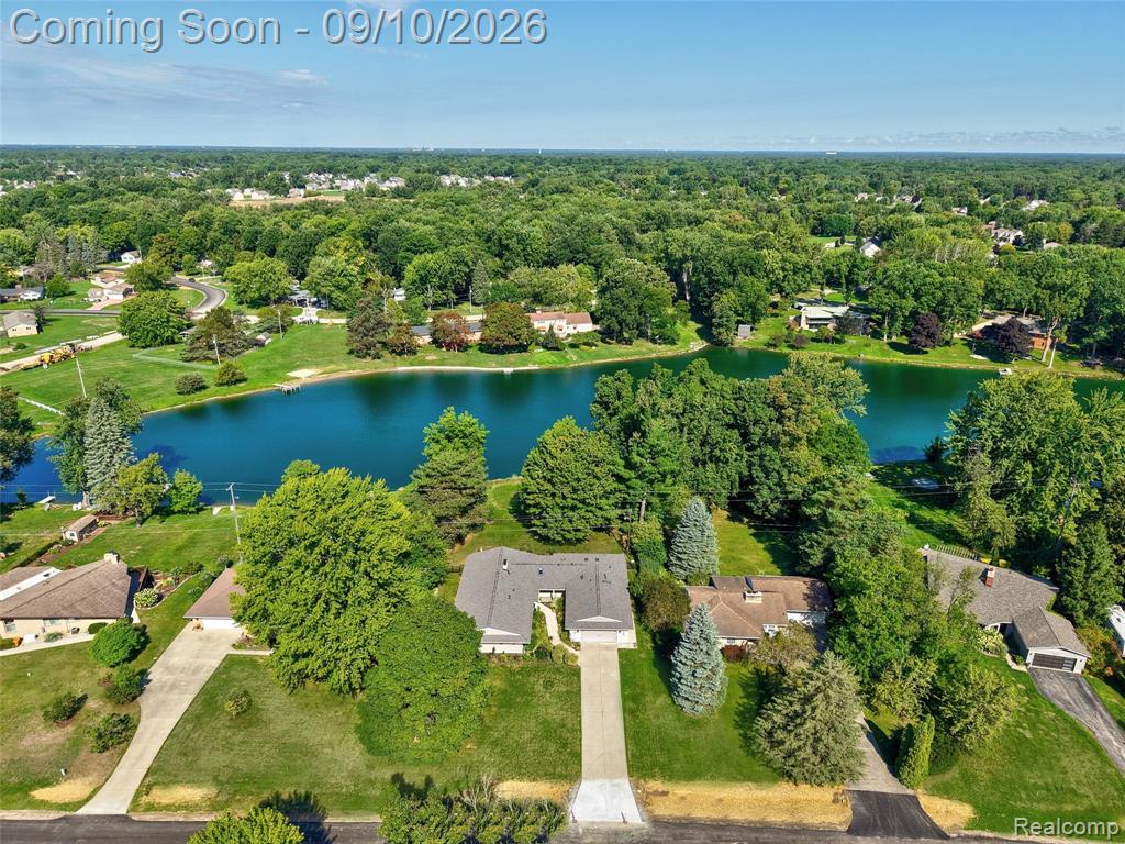 6243 Westview Drive Property Photo 2