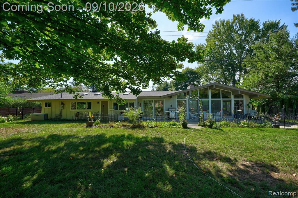 6243 Westview Drive Property Photo 18