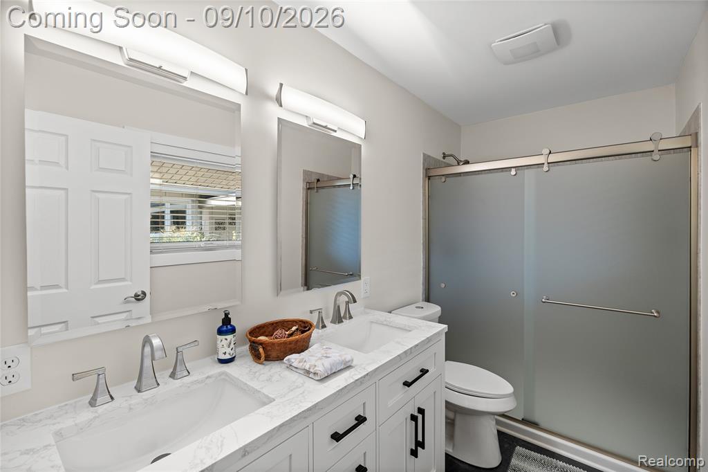 6243 Westview Drive Property Photo 77
