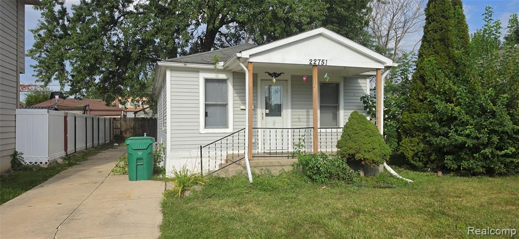 22751 Piper Avenue Property Photo 1