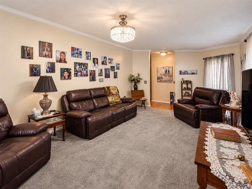 30007 Meadow Property Photo 5
