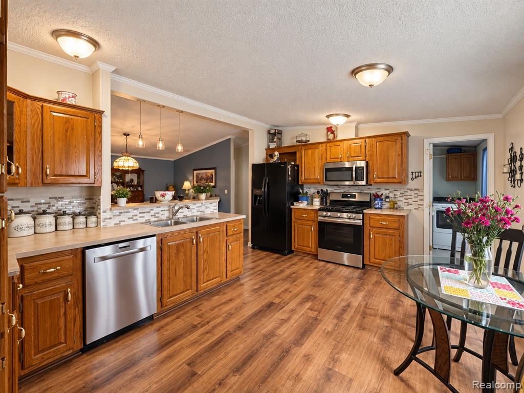 30007 Meadow Property Photo 12
