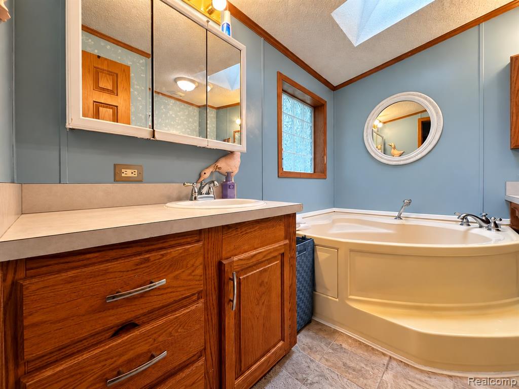 30007 Meadow Property Photo 17