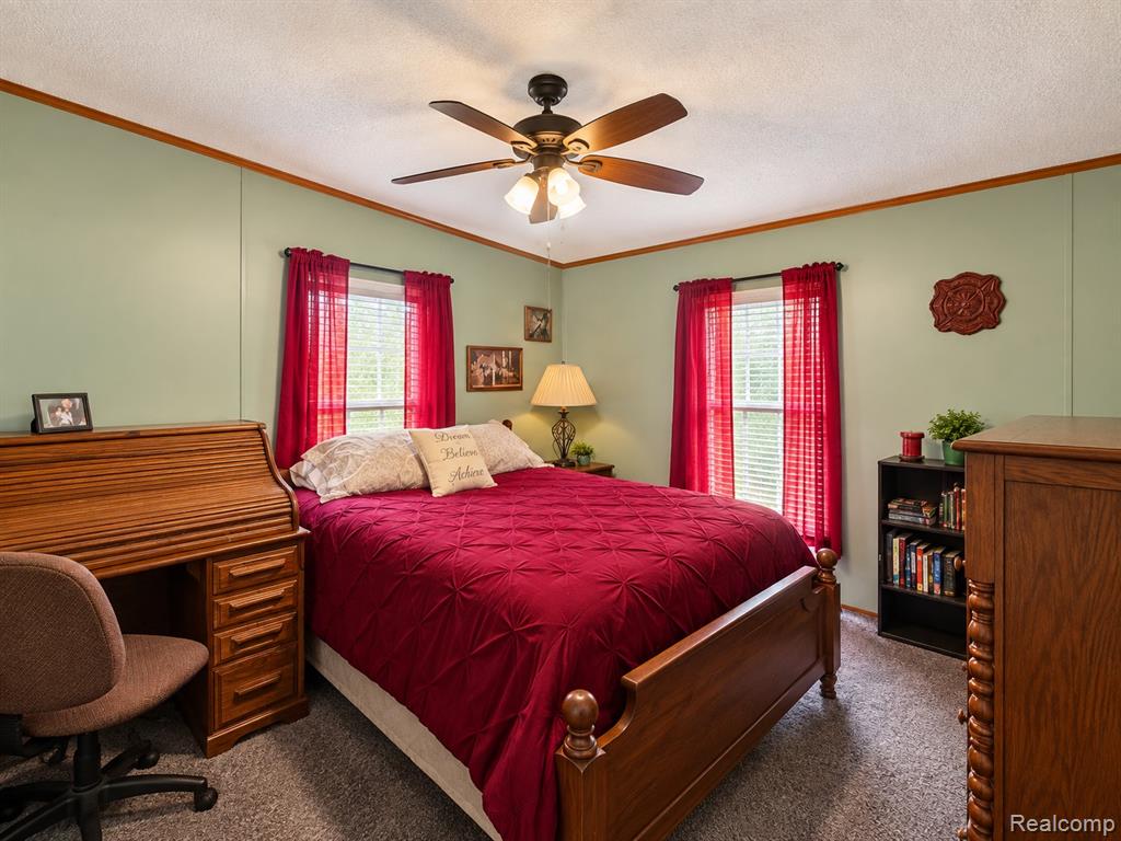 30007 Meadow Property Photo 24