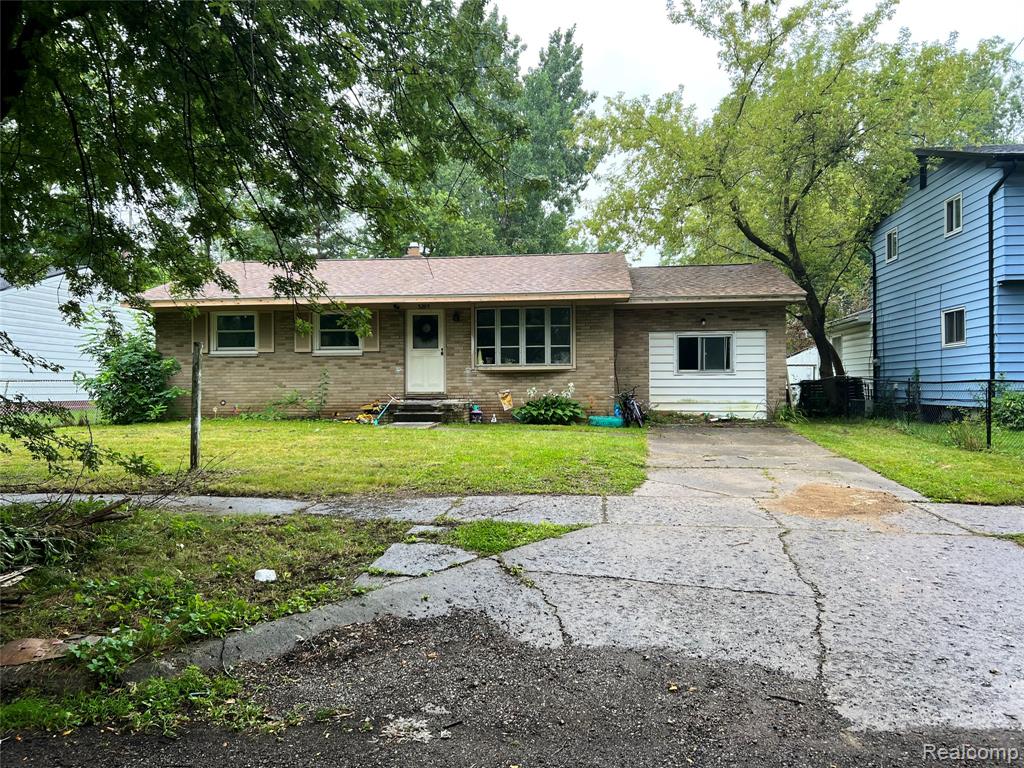 3295 Spring Valley Drive Property Photo 1