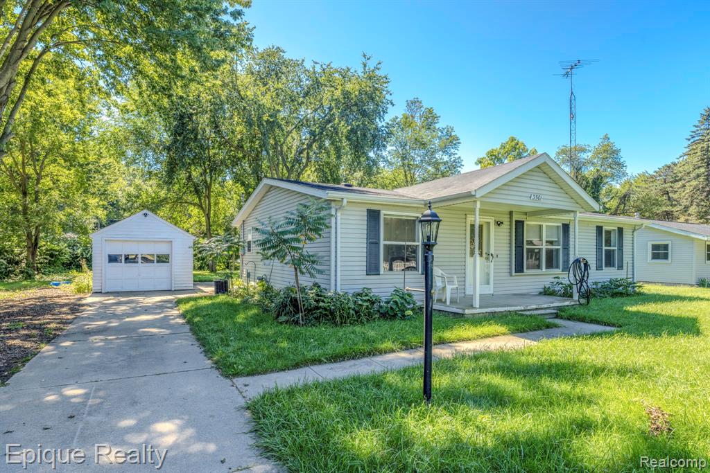 3501 Idle Hour Court Property Photo 1