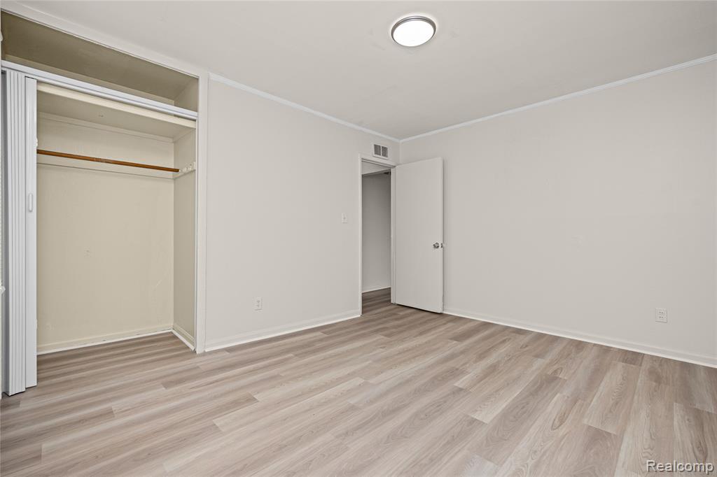 10720 Albany Street Property Photo 24
