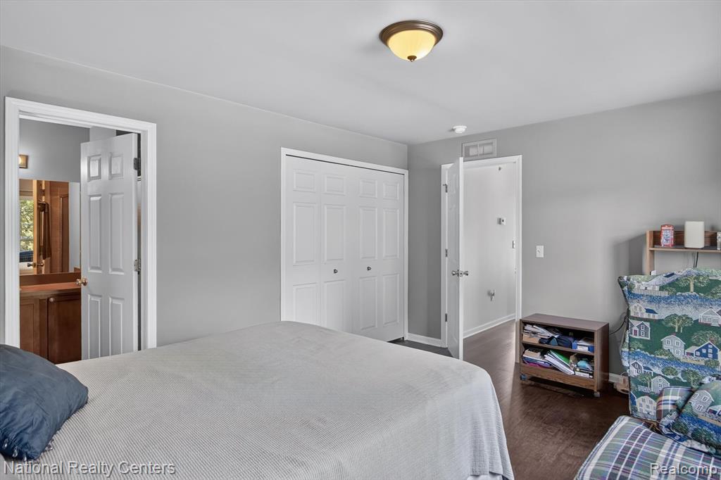 28190 Oakmonte Circle Property Photo 19