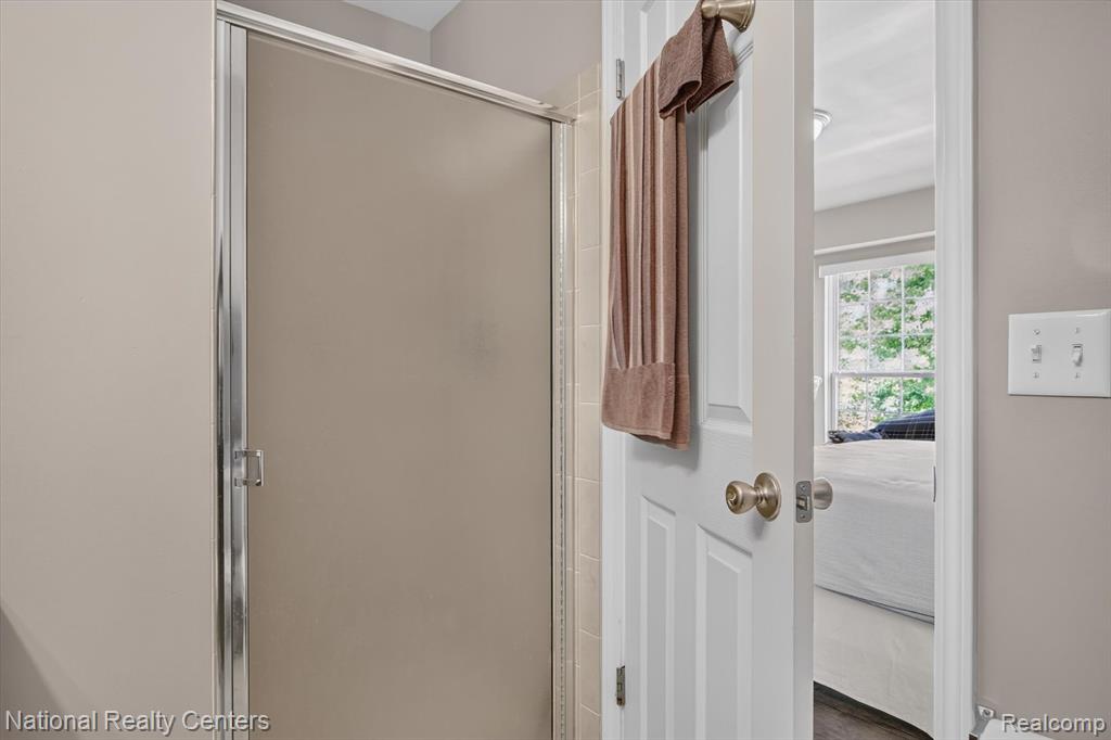 28190 Oakmonte Circle Property Photo 21
